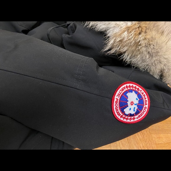 Canada Goose Jackets & Blazers - Canada goose bomber jacket